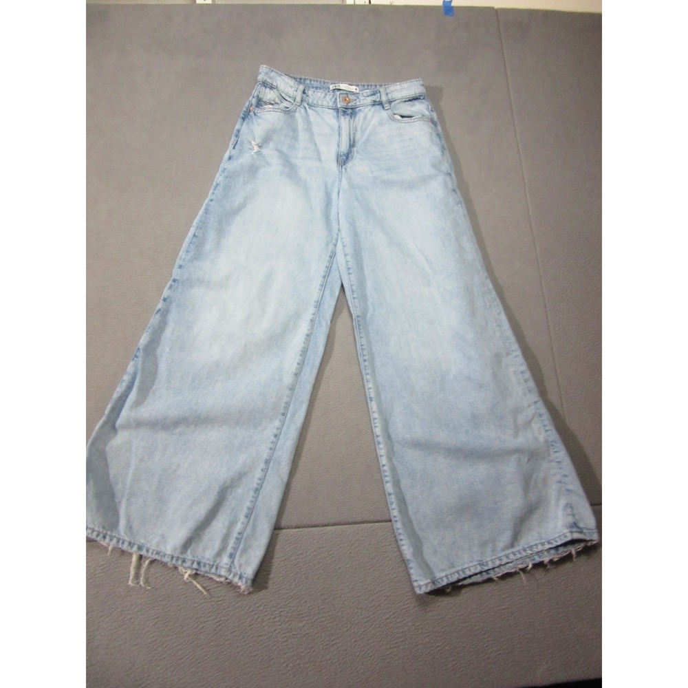Zara Jeans Womens 8 Blue Wide Leg Denim Light Wash High Rise Distressed Raw Hem